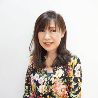 伏見佳代子